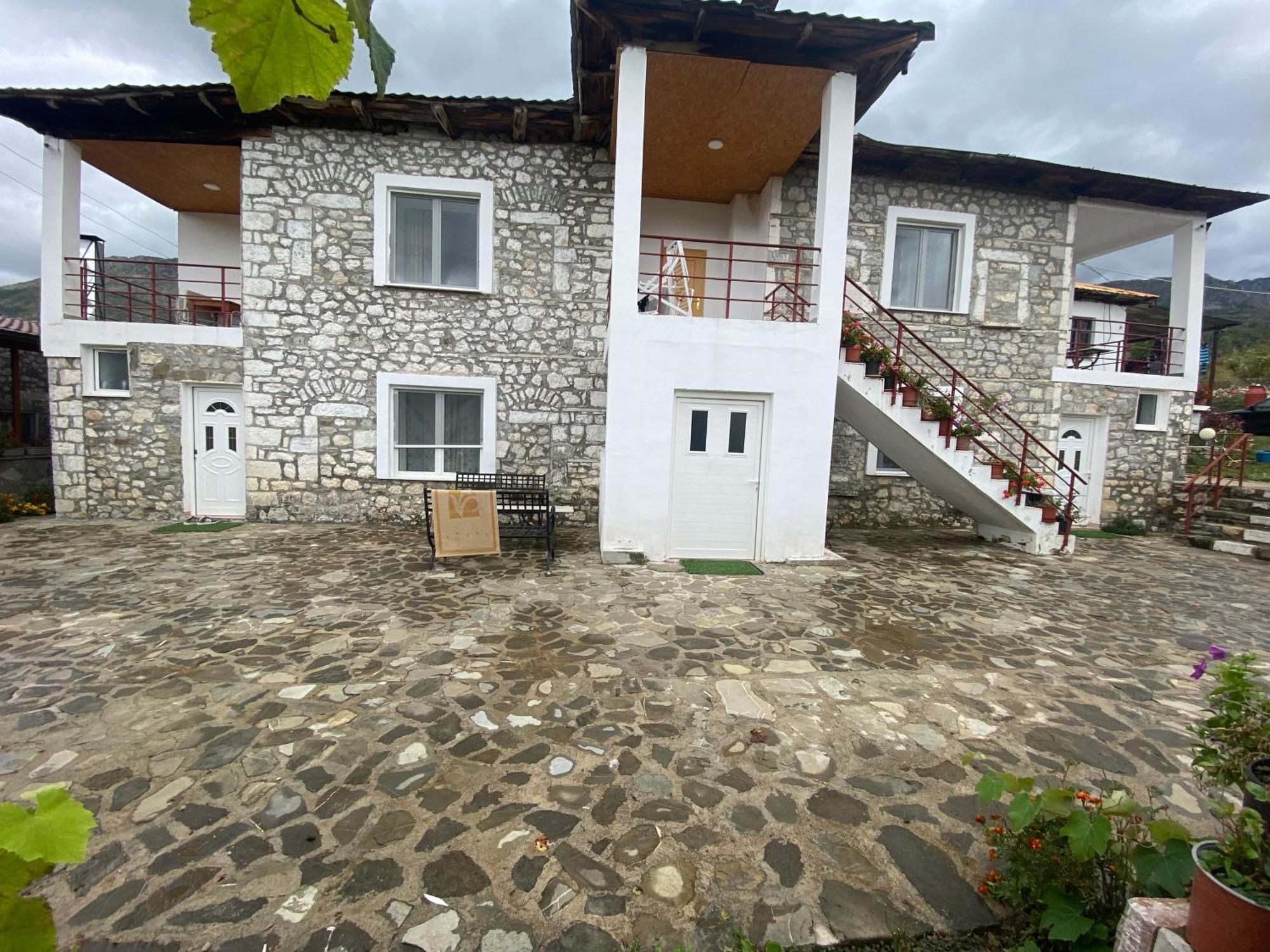 Vila Disha Villa Tiranë Eksteriør bilde